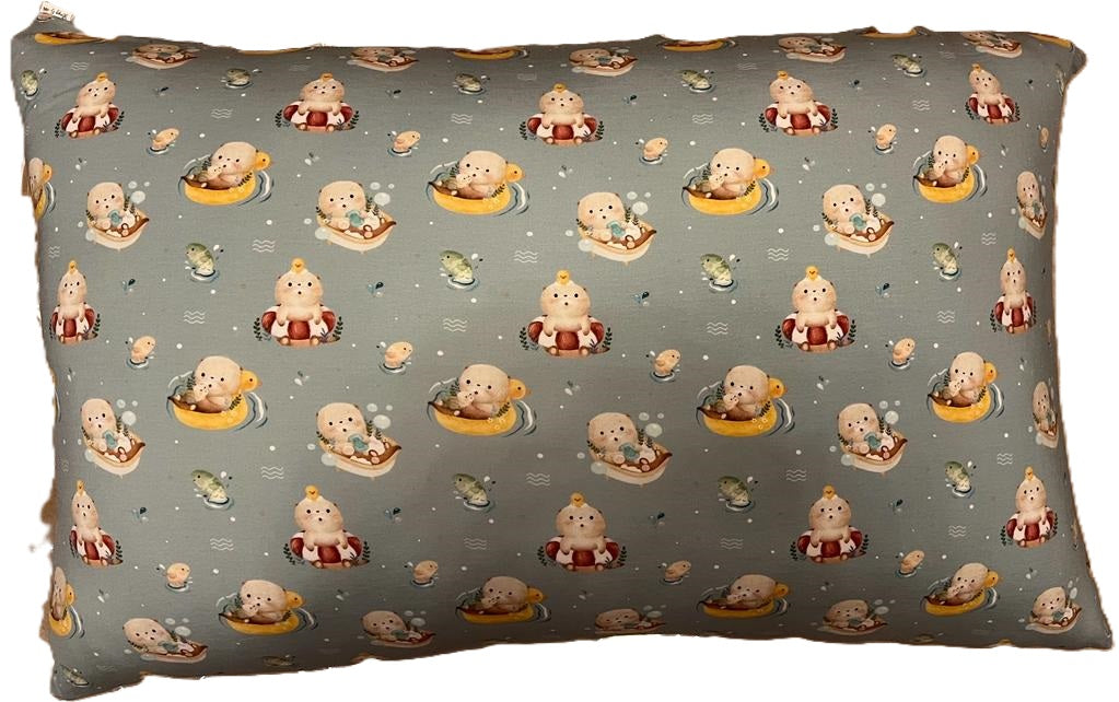 Swimming otter pillow