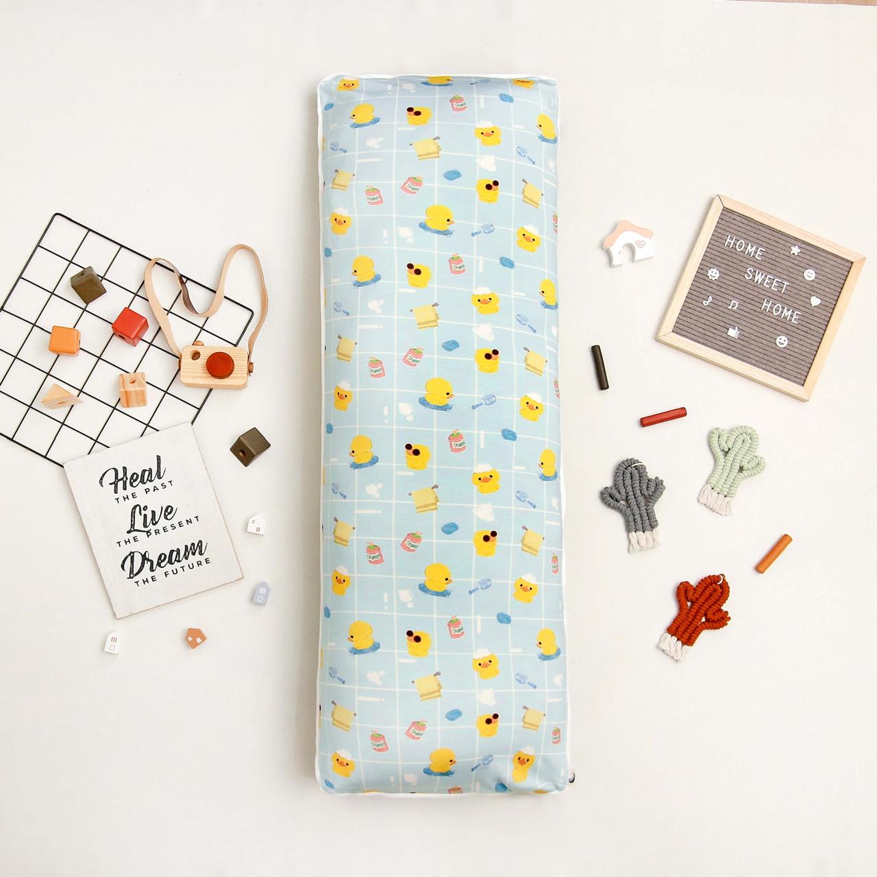 Bathing duck bolster