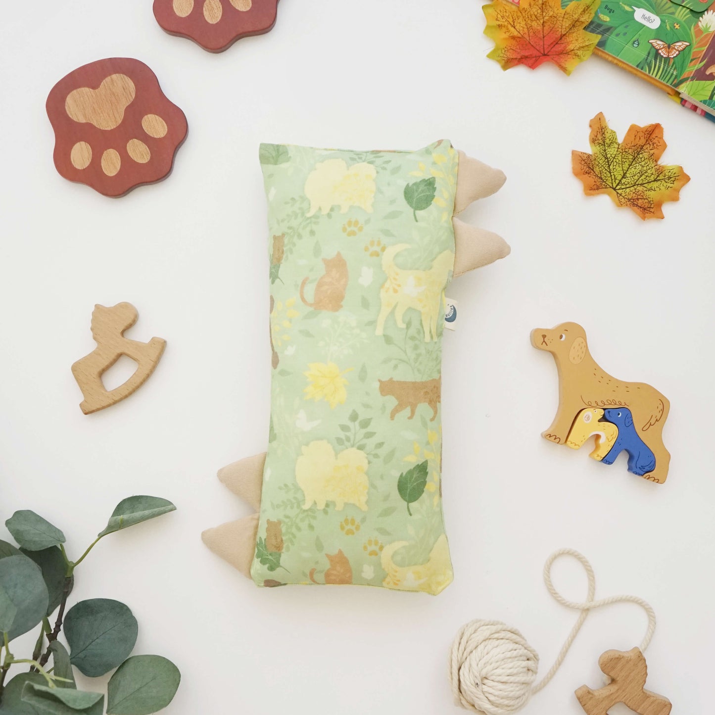 Garden pets bolster