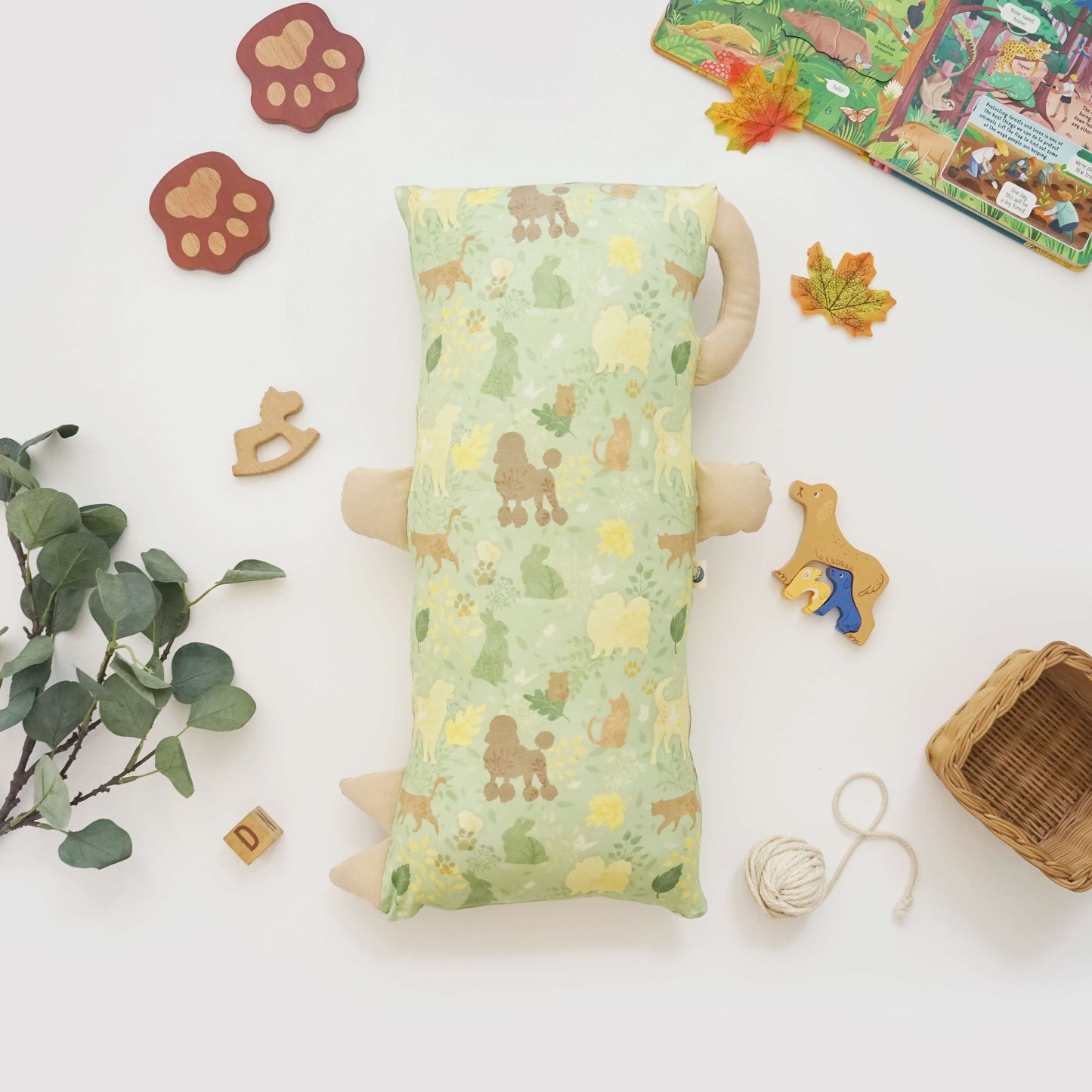 Garden pets bolster