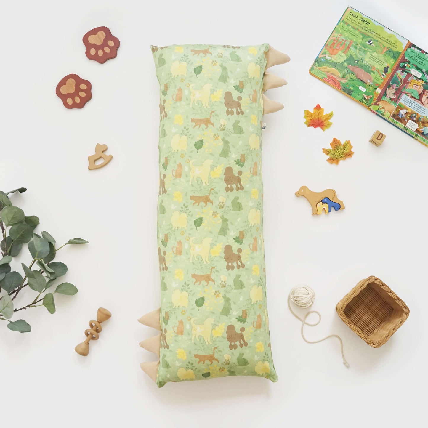 Garden pets bolster