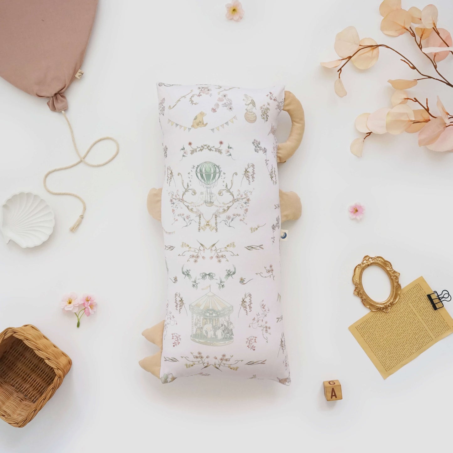 Carousel lilac bolster