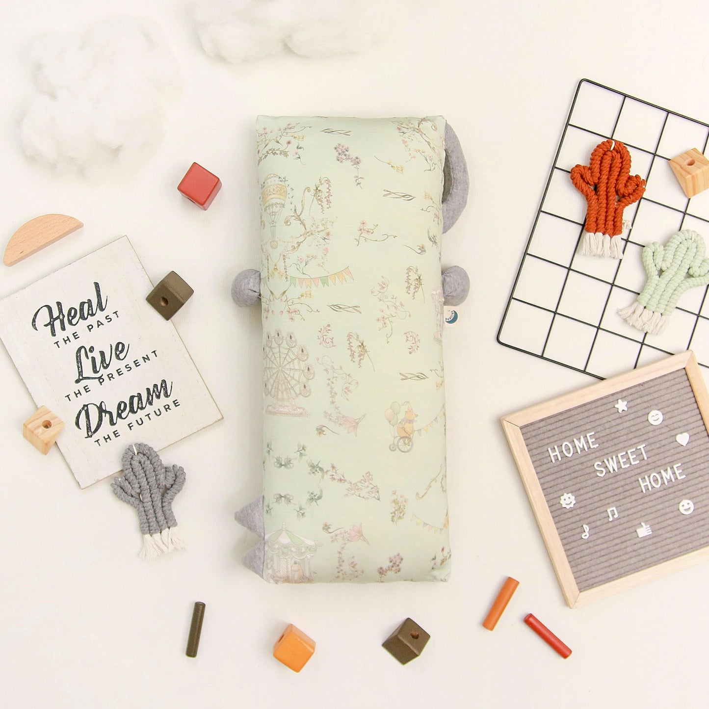 Carousel green bolster