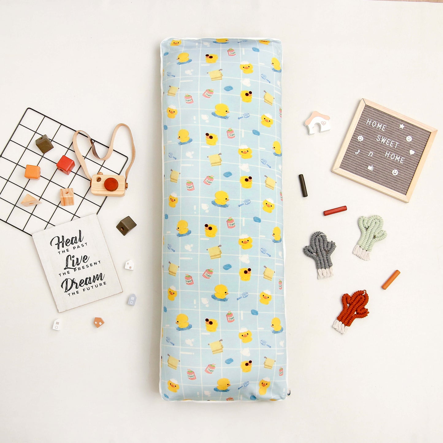 Bathing duck bolster