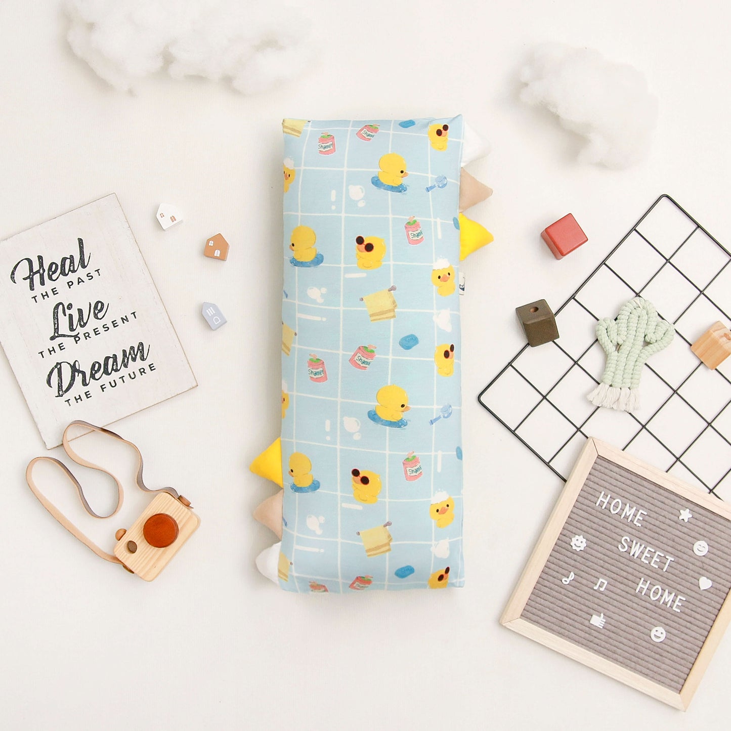 Bathing duck bolster