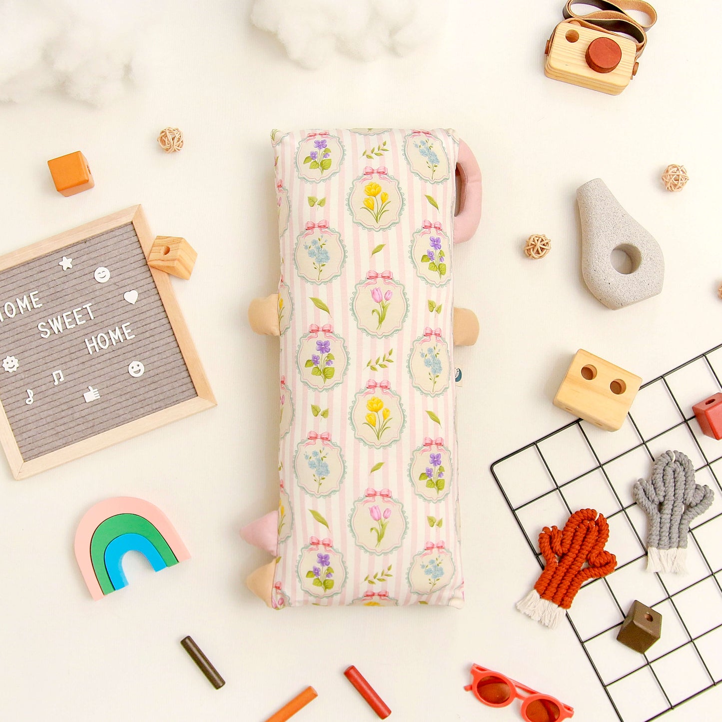 Summer flower bolster