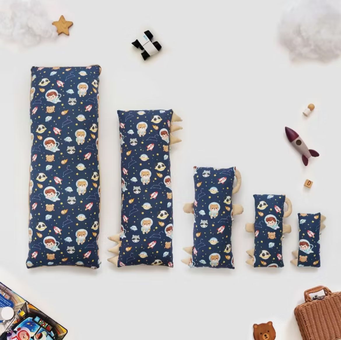 Galaxy universe bolster