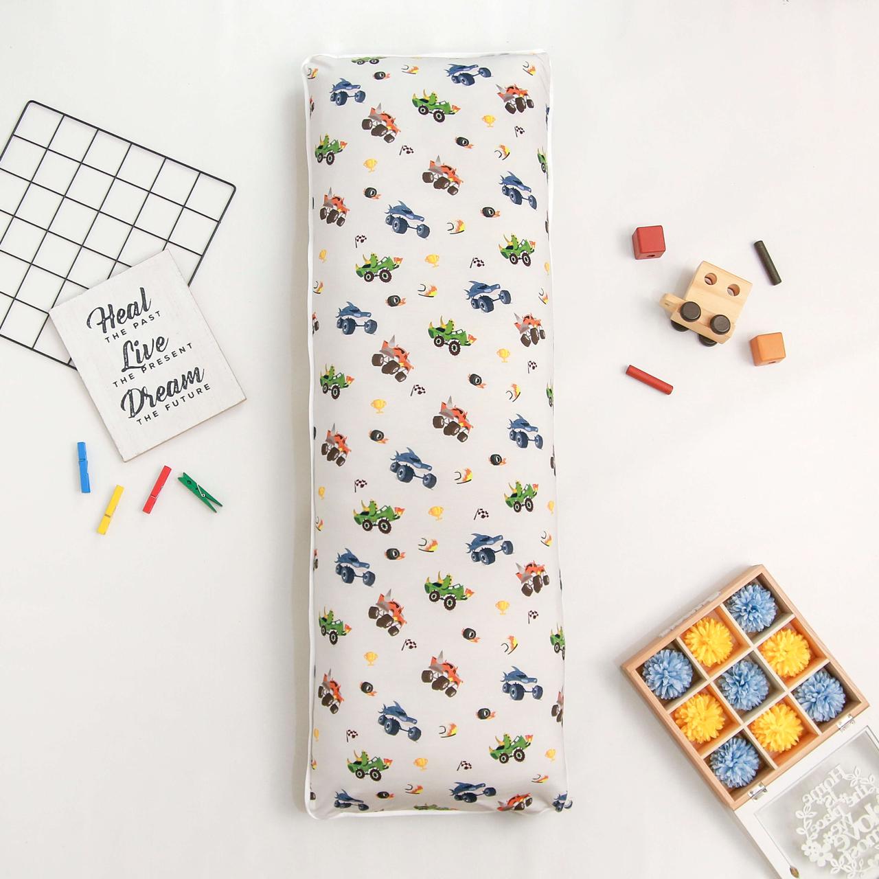 Monster truck bolster