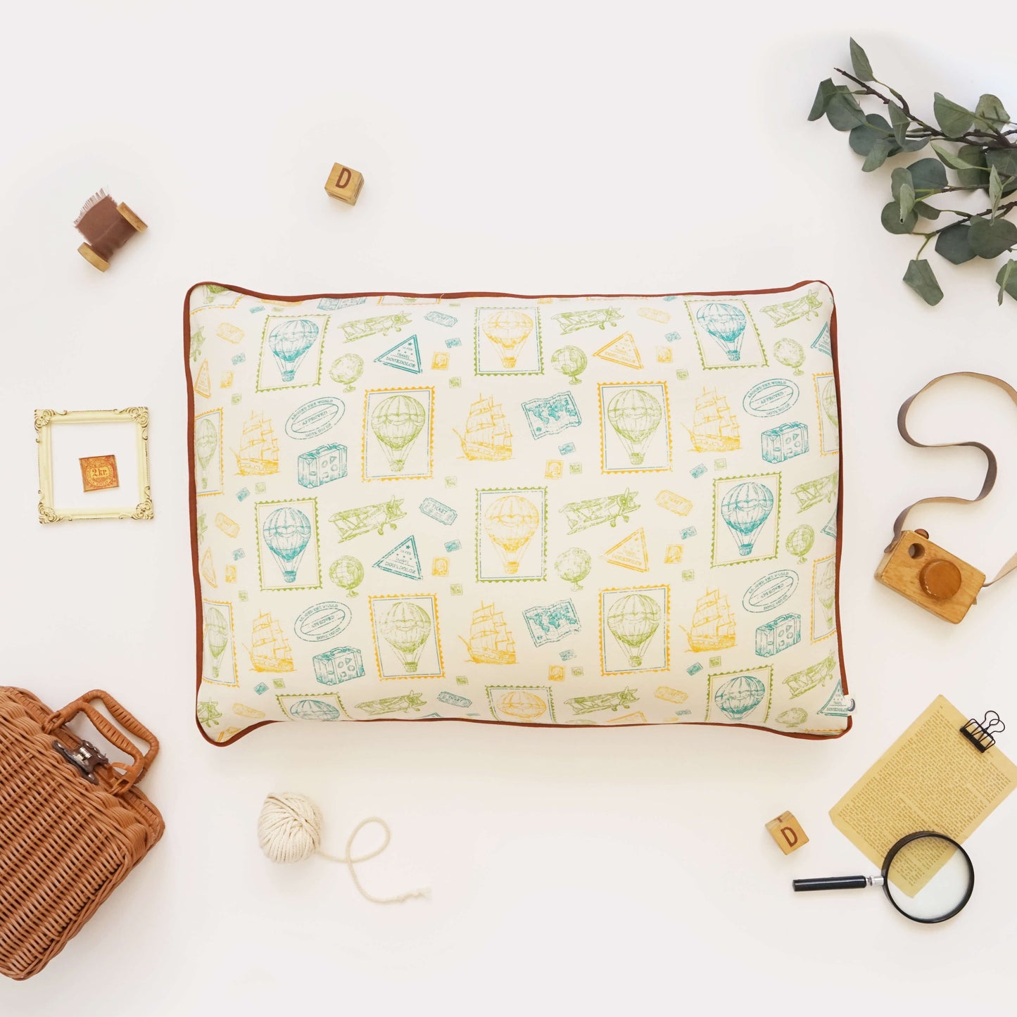 Vintage Travel pillow