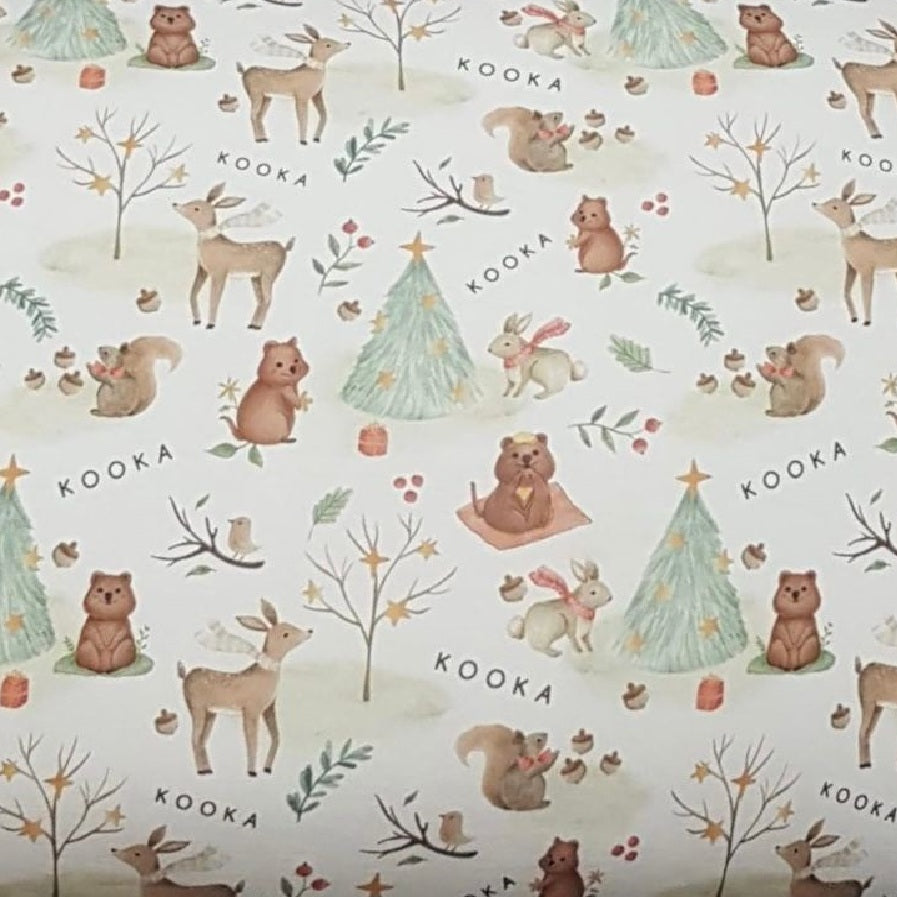 Wonderland xmas pillow